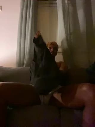 Axel_black10 - stripchat