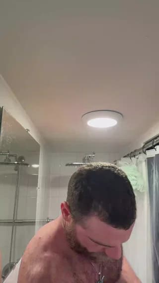 Bighairytopping - cam4