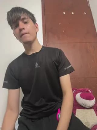 Naim_TheKing - stripchat