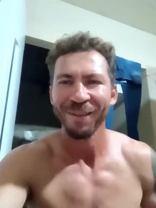 RobertoLuiz84 - stripchat