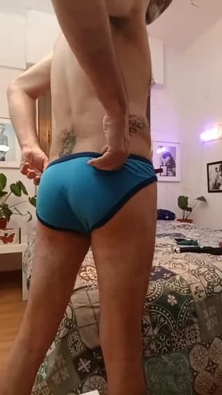 phoenixwar1984 - cam4